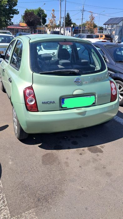 Mașina Nissan Micra 2006