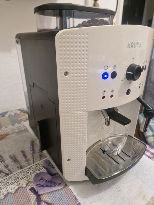 Aparat de cafea, espressor, expresor, automat Krups EA 81*