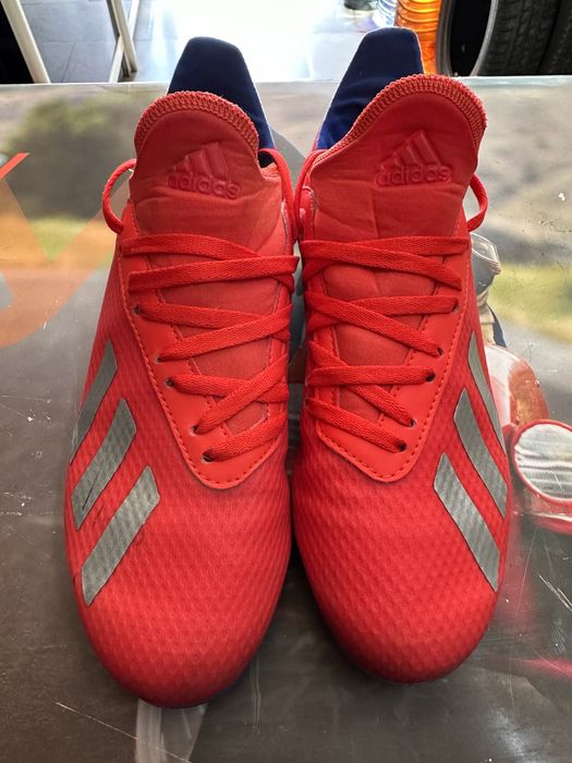 Нови Бутонки Adidas artificial gras 36н., Nike