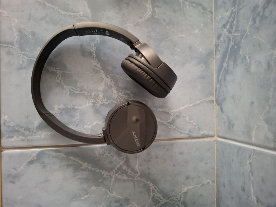 Casti diverse modele