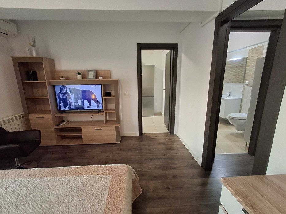 PF închiriez Ap. cu o camera + parcare - Conest Tudor Vladimirescu