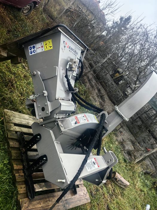 Tocator crengi folosit doar de proba