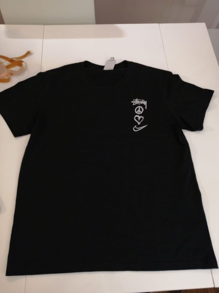 Tricou Stussy x Nike Peace Love Swoosh - Nou