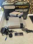 Vând Nintendo nes original în cutie