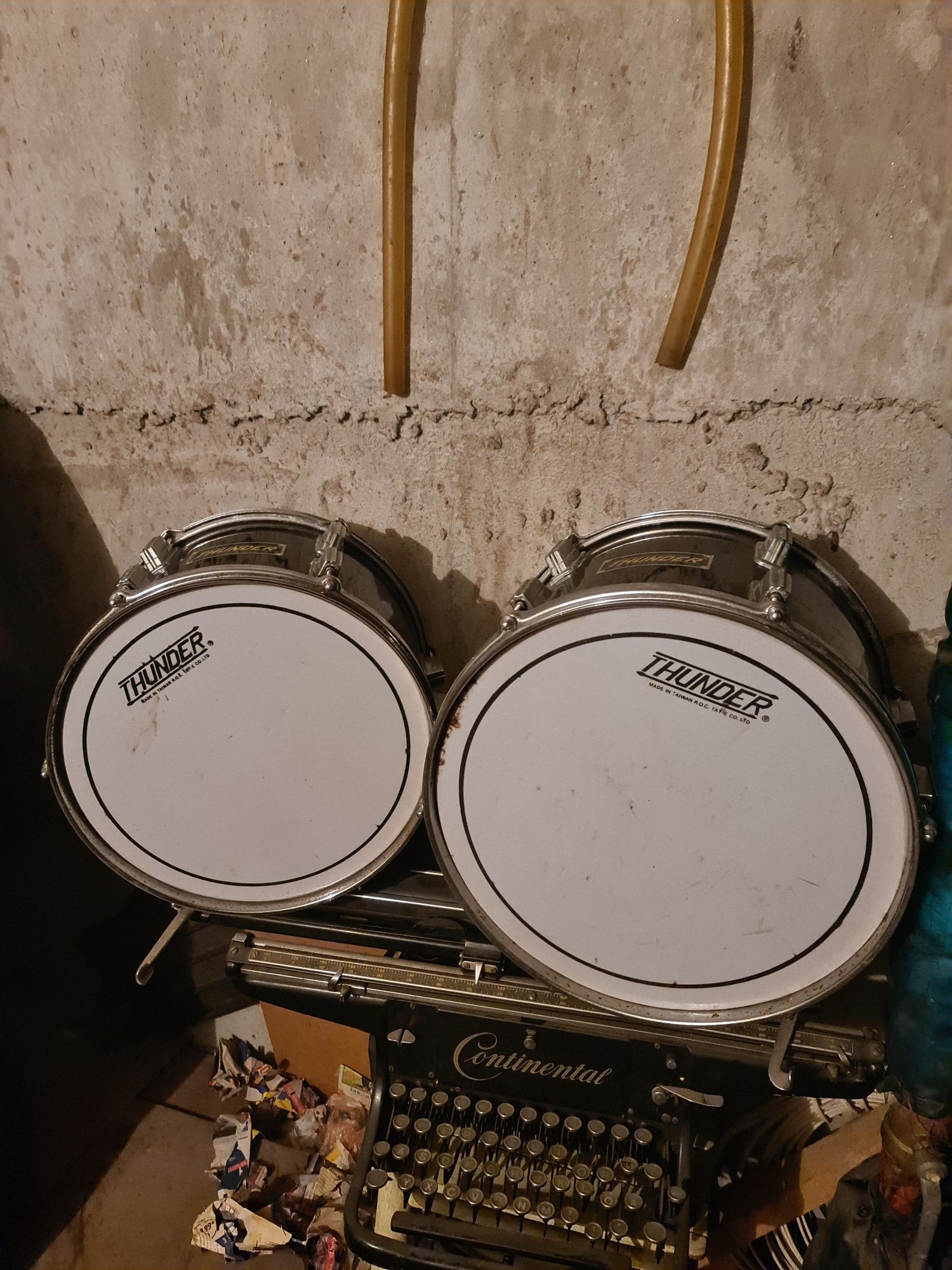 Продавам два алт барабана