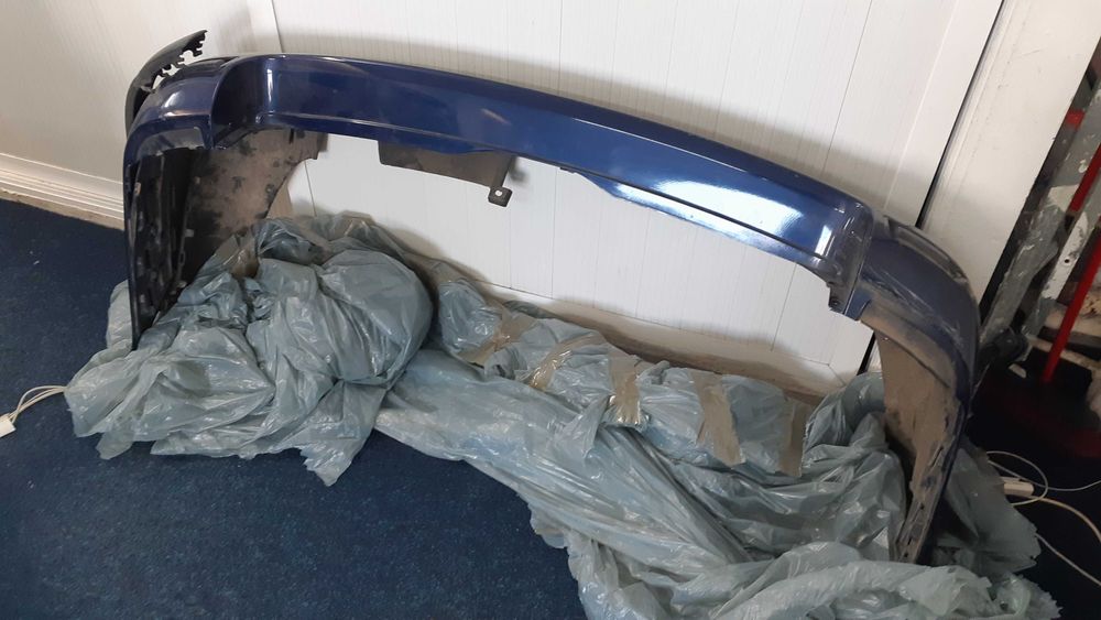 Vand bara spate + fusta originala Volkswagen Passat B5 variant (break)