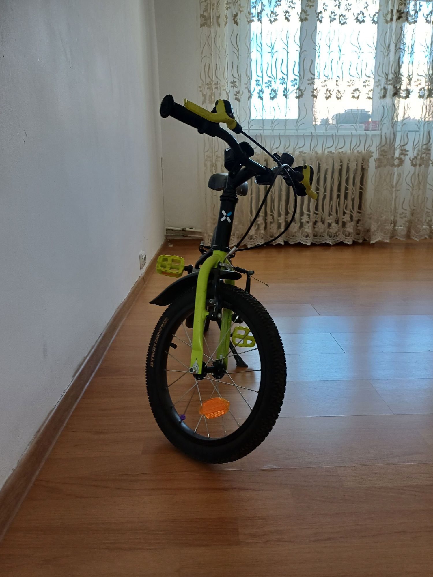 Vând bicicleta btwin copii 4-6 ani