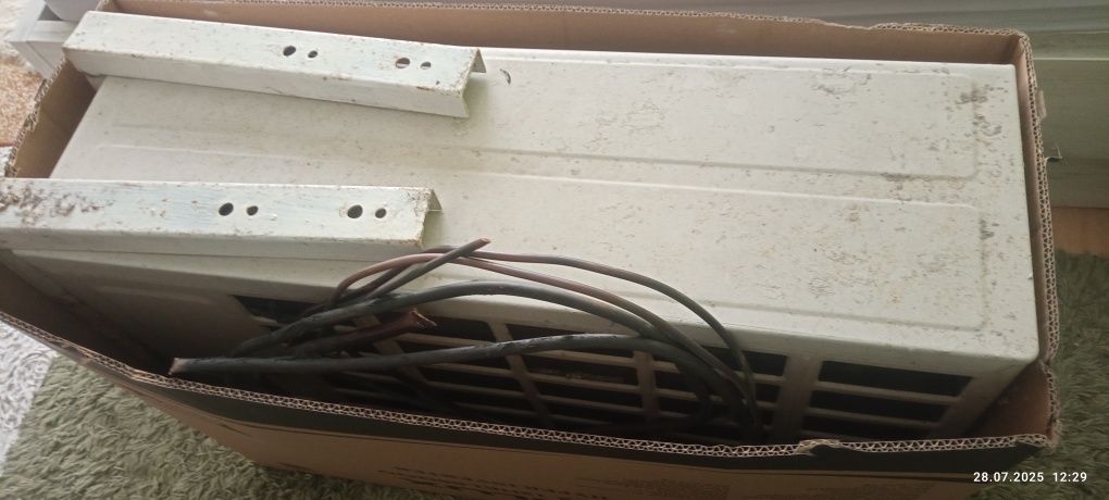 Климатик LG-12 BTU