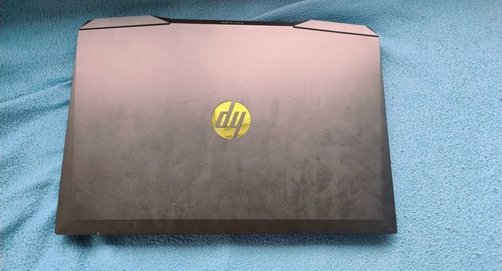 Геймърски лаптоп