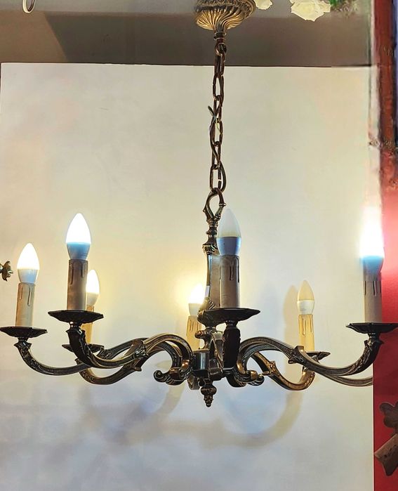 Месингов полилей с 8 рамена в класически стил