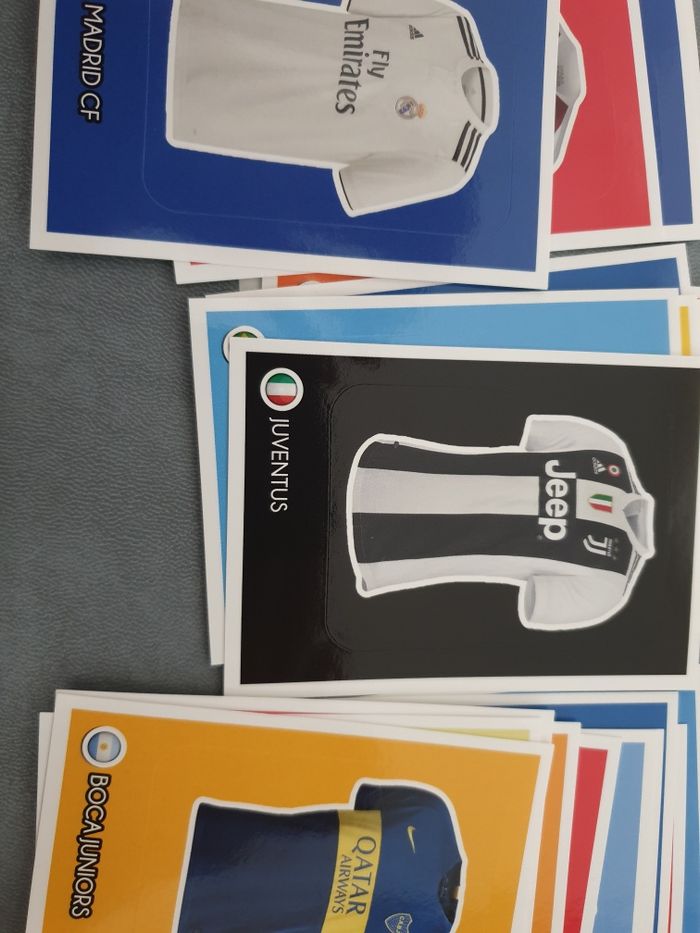 Fifa 365 2018 - 2019 stickere