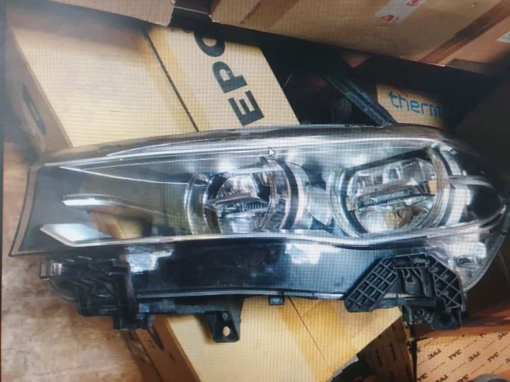far stanga full led bmw x5 f15/ x6 f16   63117442647