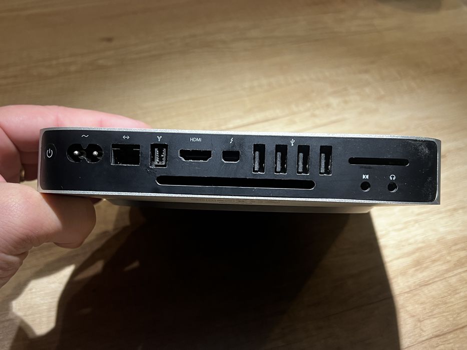 Apple Mac Mini Mid 2011, Intel i7, 8Gb Ram, 500 Gb HDD