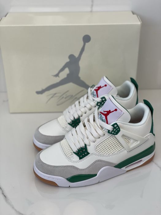 Air Jordan 4 Retro SB Pinne Green