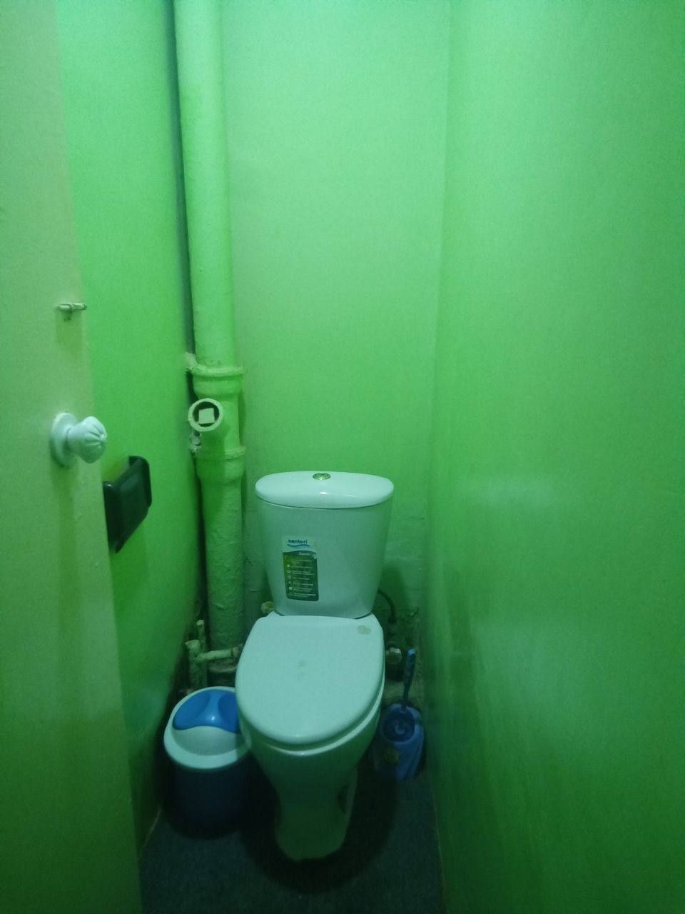 Срочно 2 хона квартира соттлади