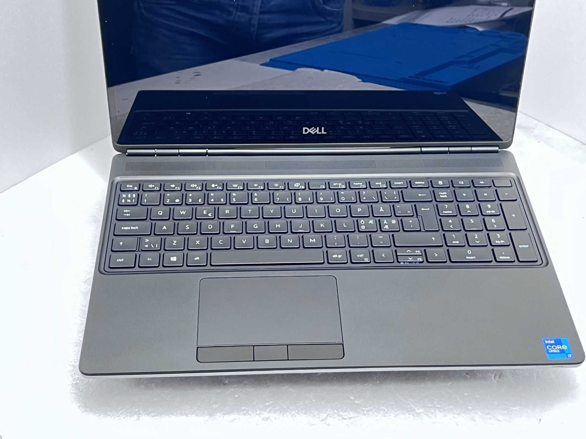 Dell Precision 7560 15.6" Touch i7-11850H 32GB 1TB Quadro RTX A3000