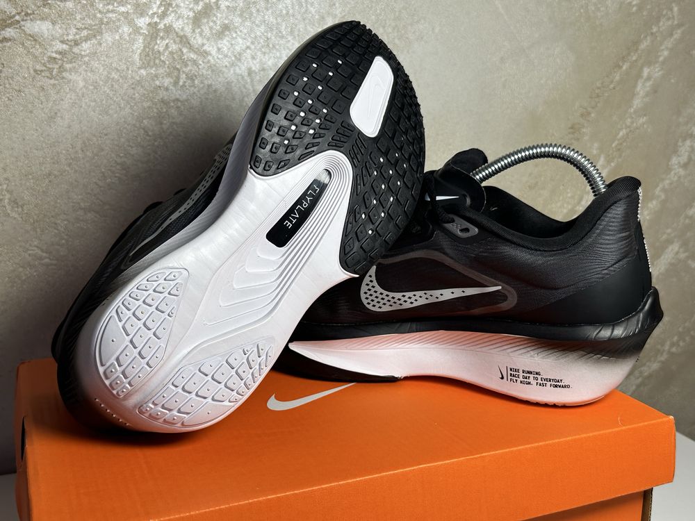 Налични! Мъжки маратонки Nike Zoom Fly 6
