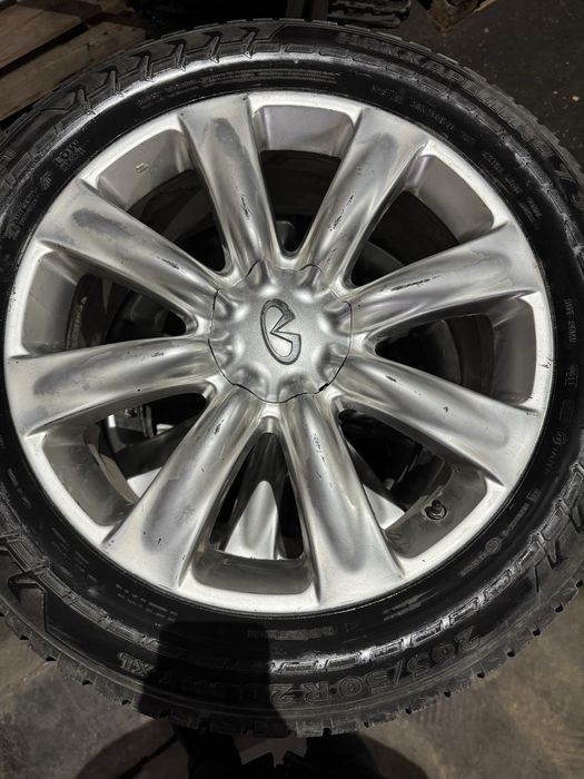 Диски Infinity с резиной Nokian Hakkapeliitta