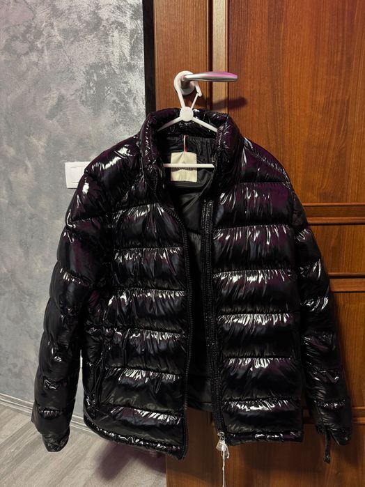 Geaca de iarna marimea M 60-70 kg + gluga din blana de vulpe naturala