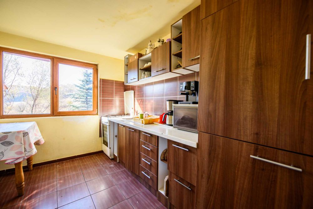 Inchiriem Cabana La Moara