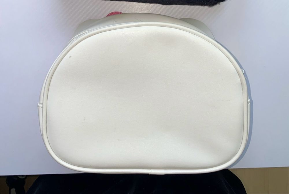 Козметичнa чантa  Hello Kitty Sanrio