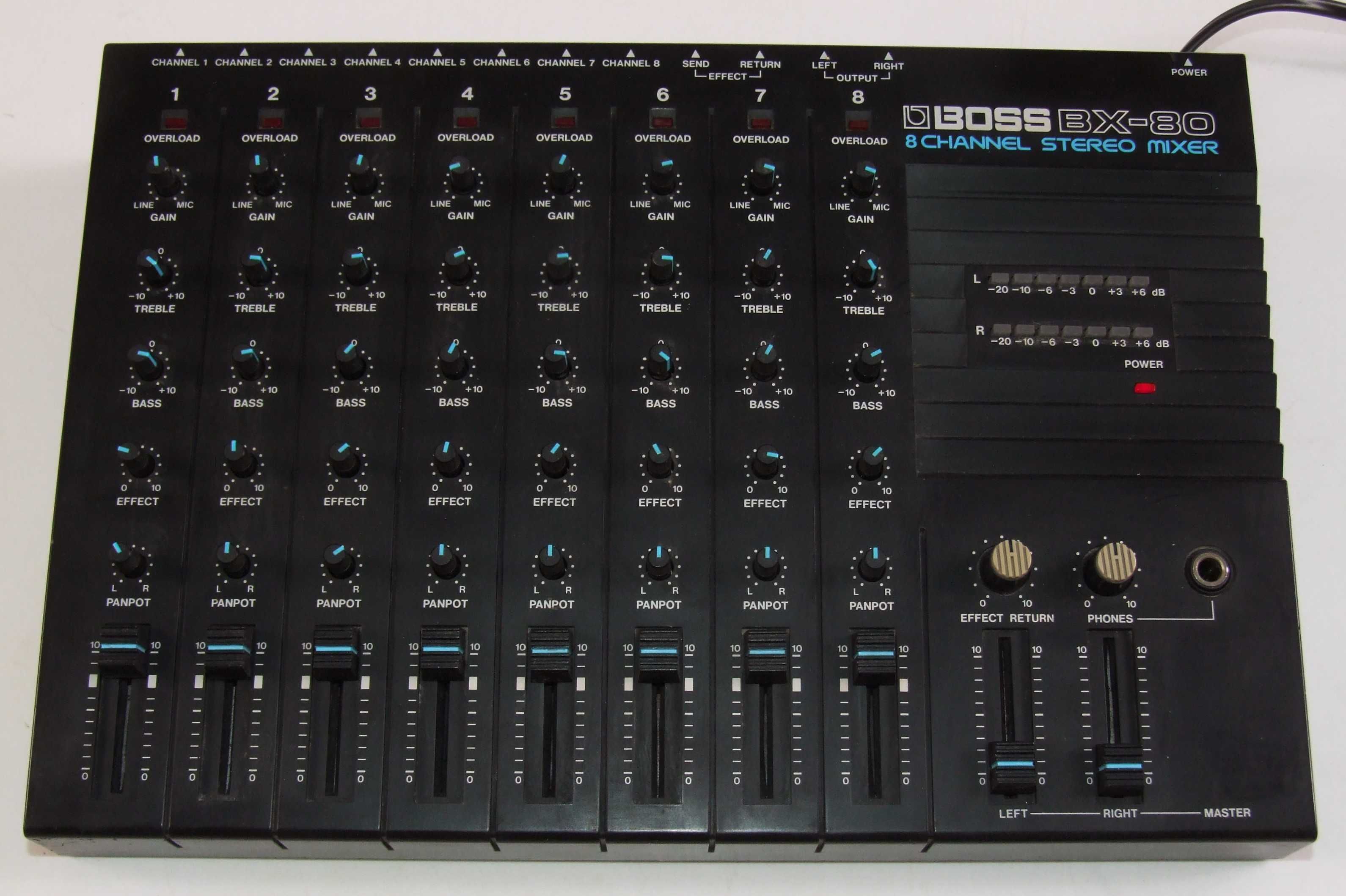 Mixer Roland BOSS BX-80, 8 canale stereo, Made in Japan, ca NOU