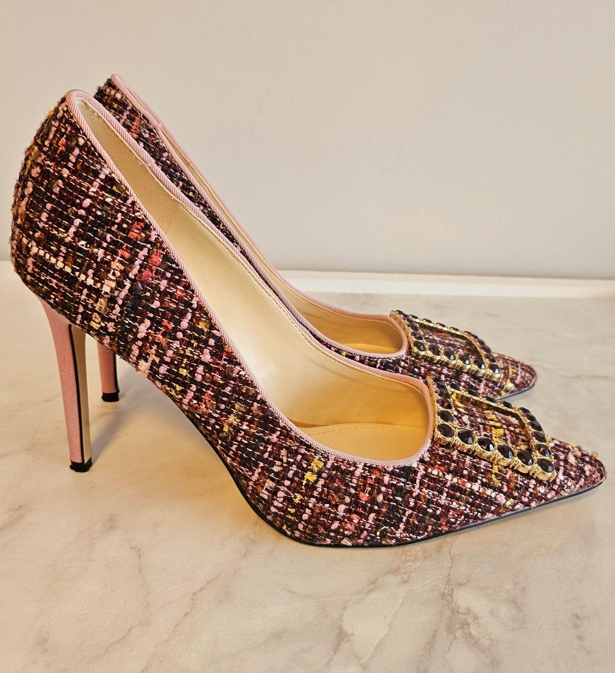 Обувки от букле "NINE WEST"