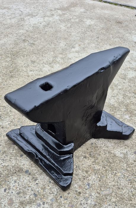 Nicovală veche, 28kg