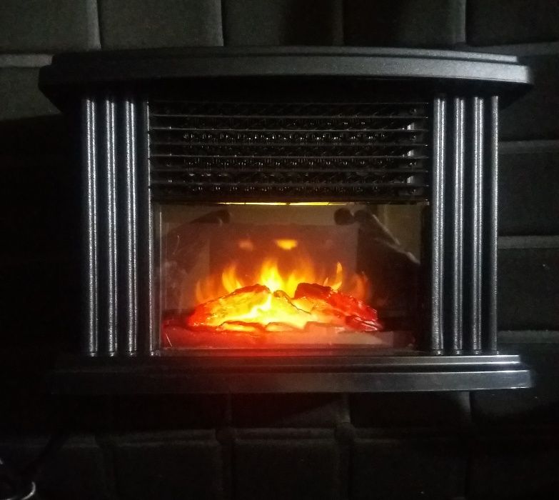 Портативный обогреватель-камин Flame Heater