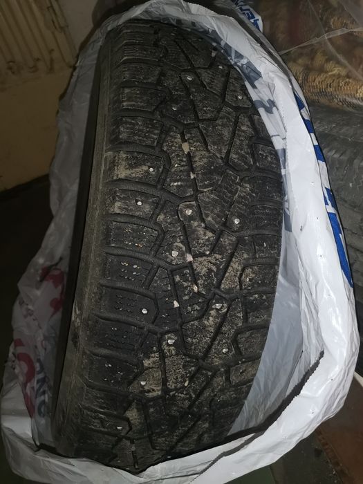 Зимние шины 185/65 r15