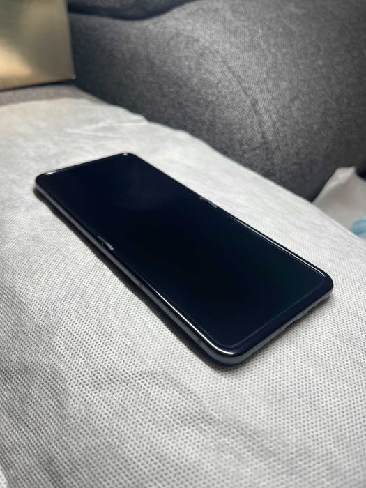 Motorola Razr 50 256 GB, 8 Gb Ram NOU