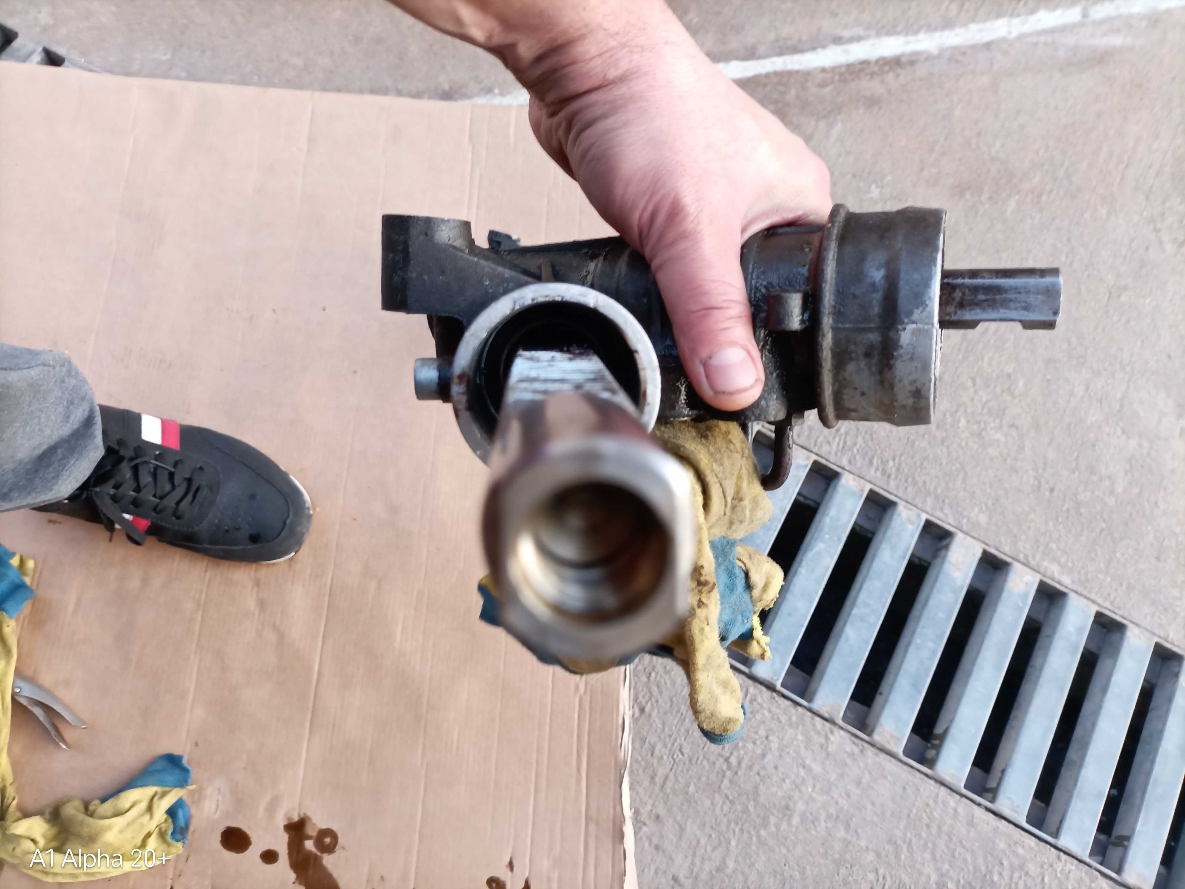 Рейка audi a6 c5 пасат 5,5, пасат5
