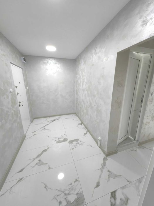 Продавам едностаен преустроен в двустаен апартамент гр. Перник кв.Тева