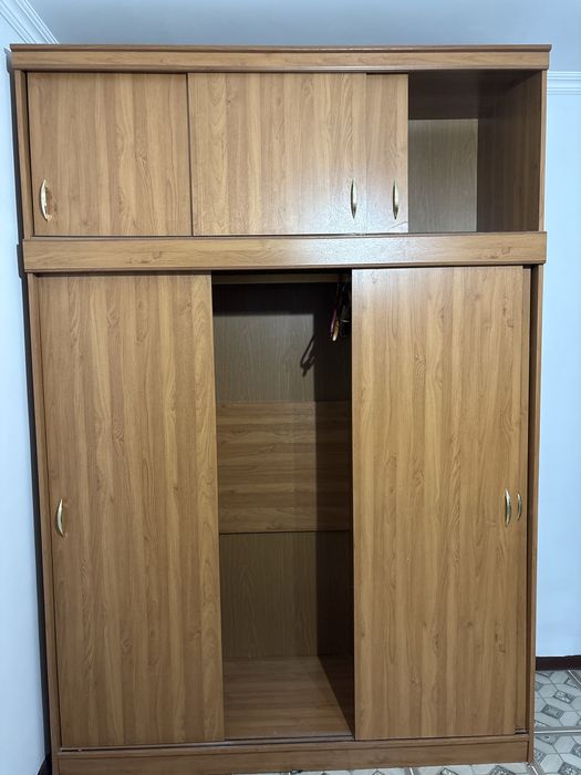 Шкаф для прихожей