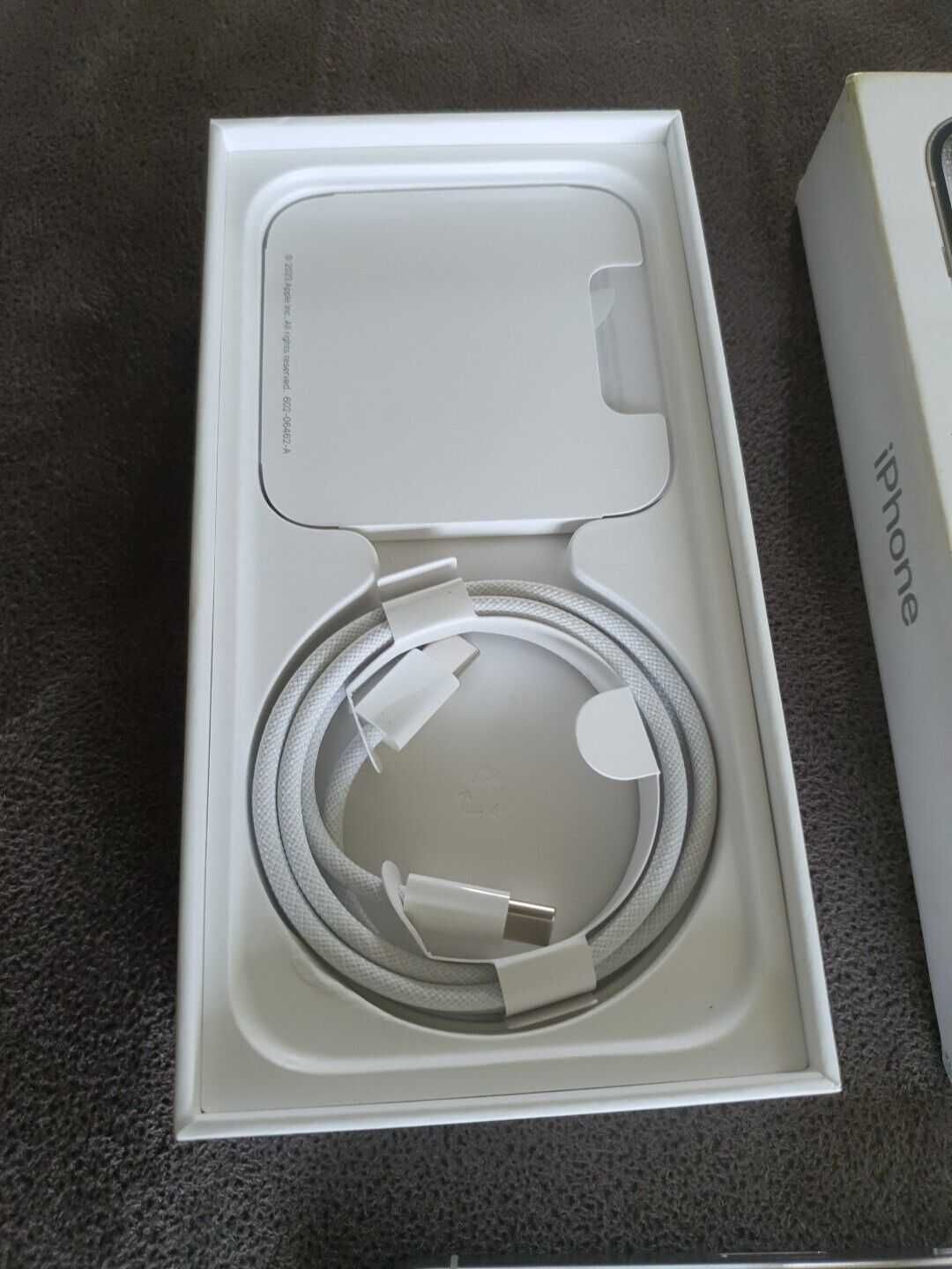 iPhone 15 Pro 256GB White Titanium ГАРАНЦИЯ !