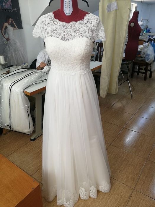 Rochie mireasa + voal