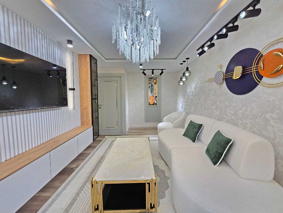 3х комнатная ЛЮКС квартира на 3 этаже 9ти этажного дома, Октябрьская