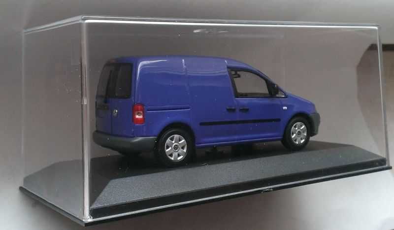 Macheta VW Caddy 2005 albastru - Minichamps 1/43 Volkswagen