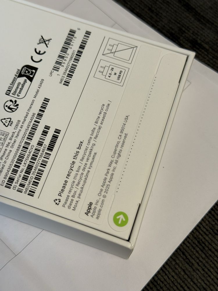 ЗАПЕЧАТАН 128GB iPhone 16e + MODE A1 Гаранция 2027 Black / Черен 16