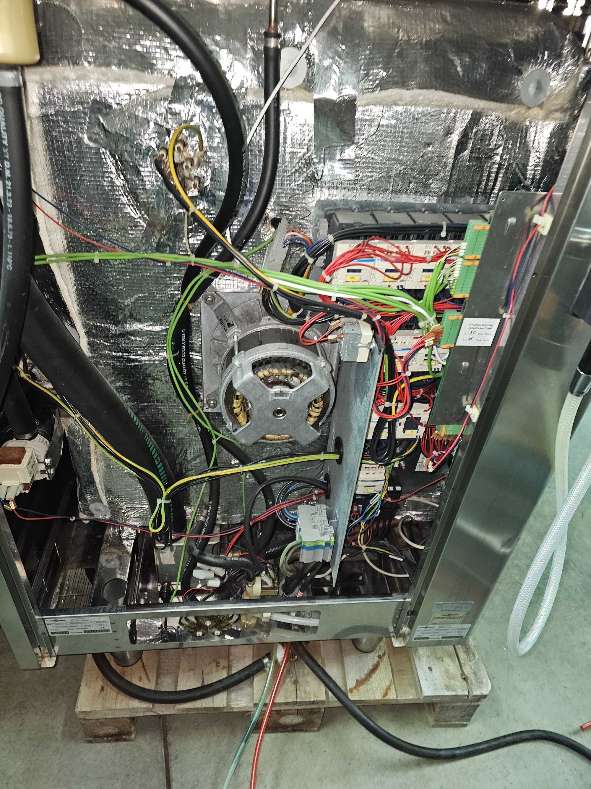 Конвектомат Convotherm 10 тави с парогенератор