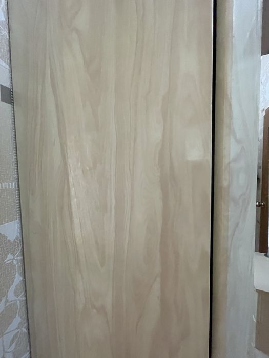 Стенку в прихожую