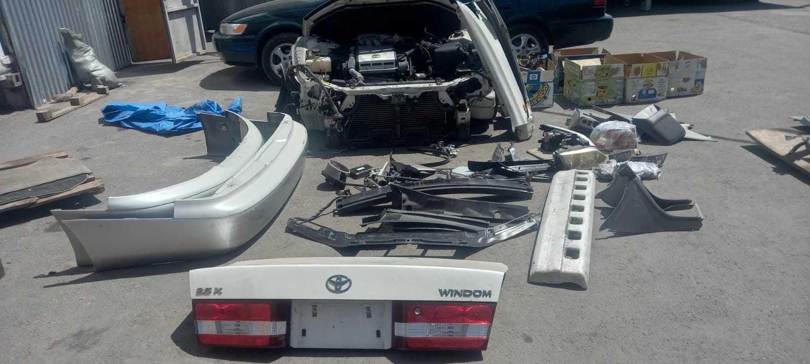 Обшивка  багажника Toyota Windom, 20,21 /Lexus ES300, MCV20