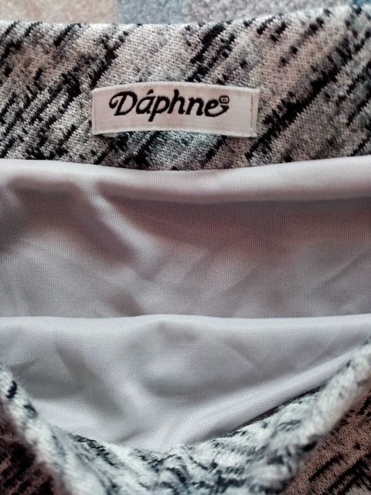 Дамска пола Daphne