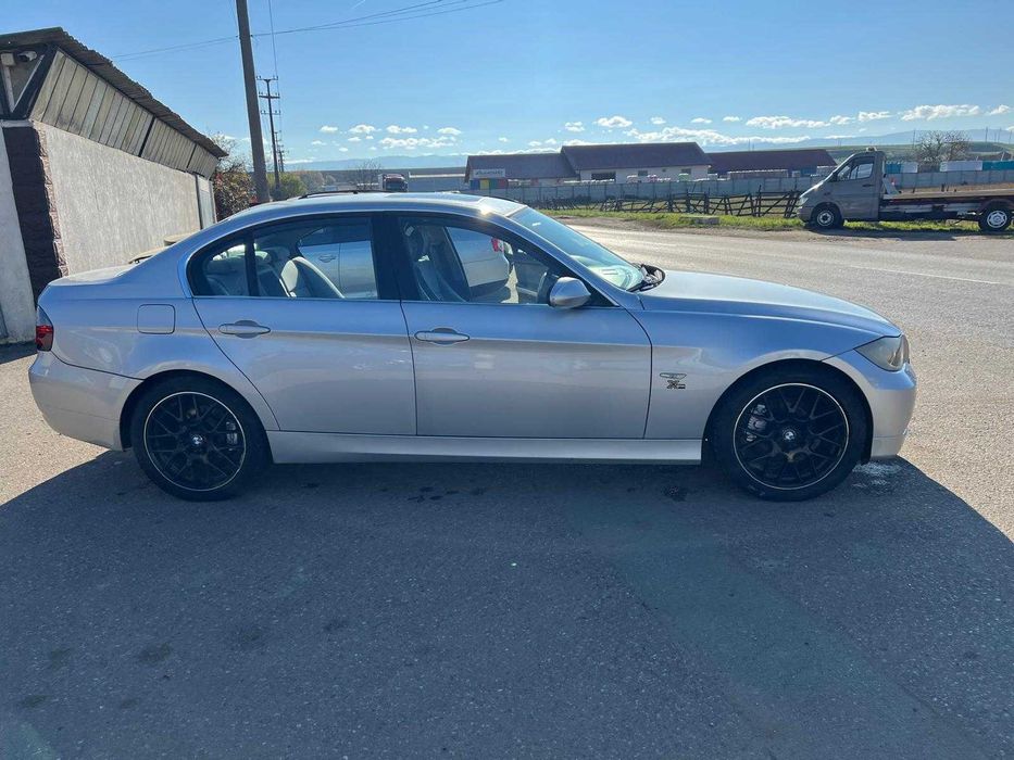 Bmw E90 X-Drive Automat | 218cp