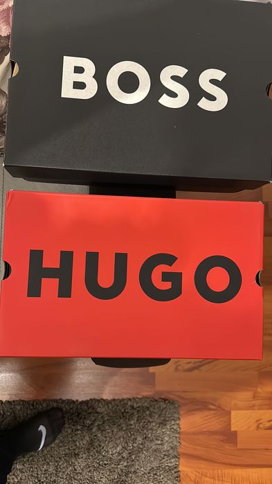 Adidasi  Hugo Leon