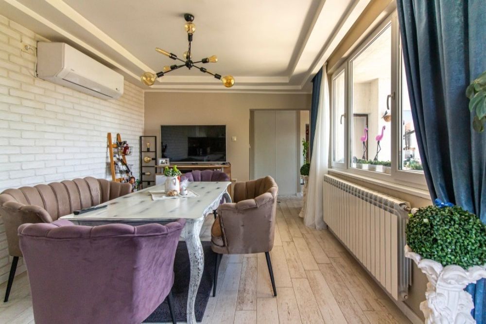 Продава се Етаж от къща в с. Волуяк, Област София-град - 200 кв.м за 1095 €/кв.м - Снимка #3