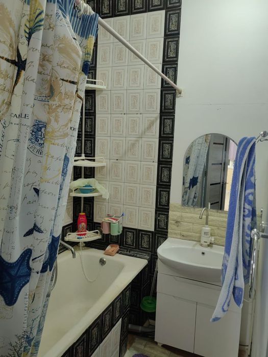 Продаю квартиру в Яшнабадском районе Авиасозлар-1, 3х комнатная