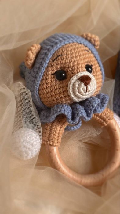 Ръчно изработен плетен комплект за бебе