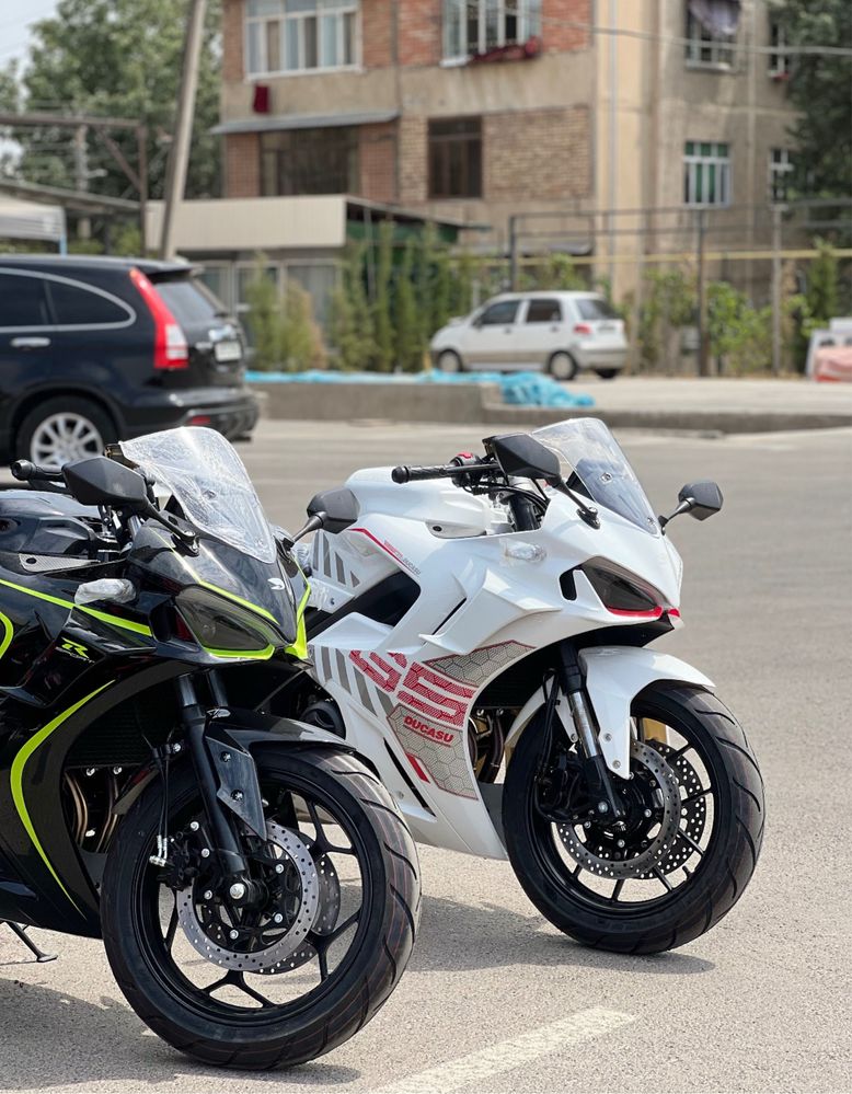 Sport bike 400kub