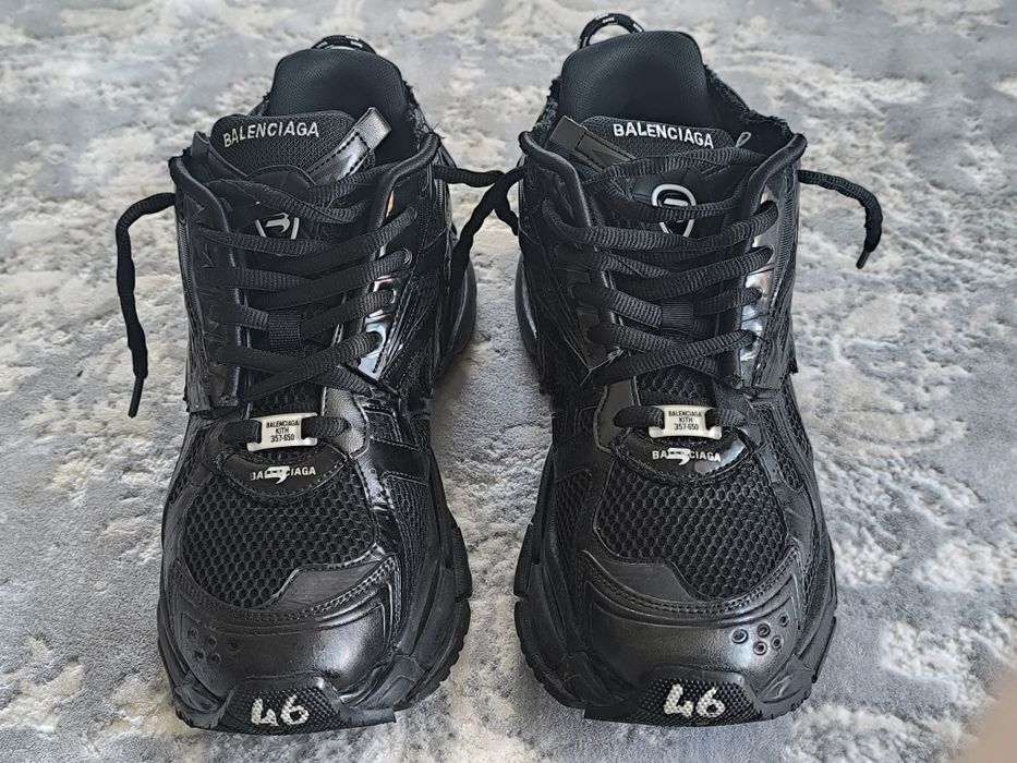 Adidasi balenciaga runners